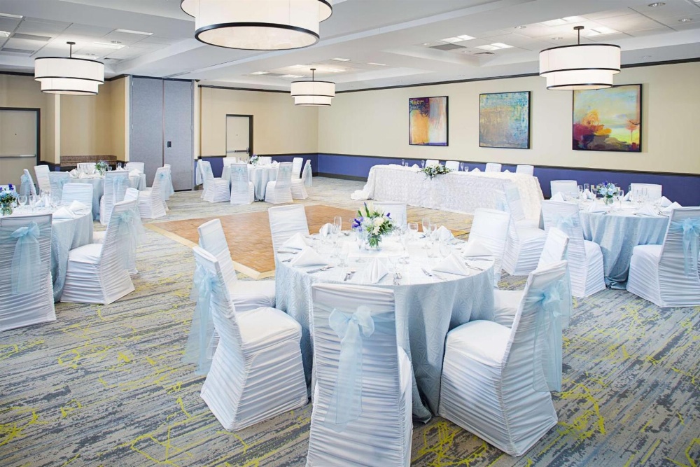 Hilton Garden Inn Hartford North/Bradley International Airport Main image