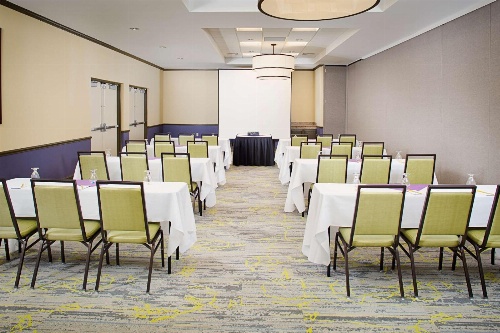 Hilton Garden Inn Hartford North/Bradley International Airport image 3