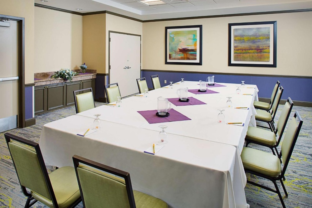 Hilton Garden Inn Hartford North/Bradley International Airport