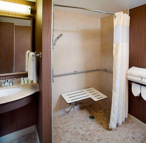 Hilton Garden Inn Hartford North/Bradley International Airport image 9